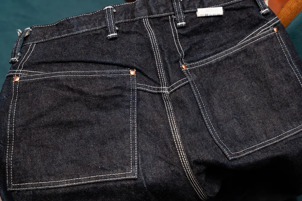 TENDER Co.130 UNBORN TAPERD JEANS